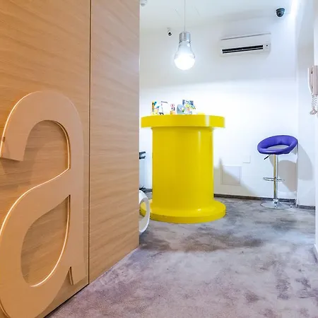 Bed & Atmosphere سبليت