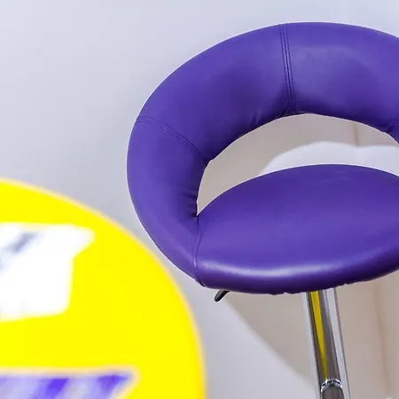 게스트하우스 베드 앤 애트모스피어 룸스 4*